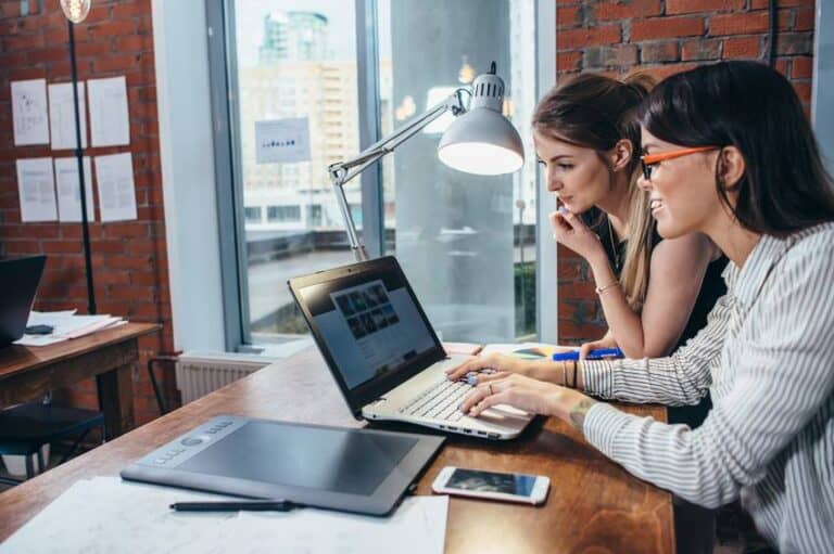 Advantages Of Personal Website For Freelancer